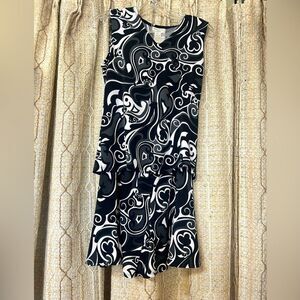 Laura Ashley Ladies PSM black white gray top and skirt